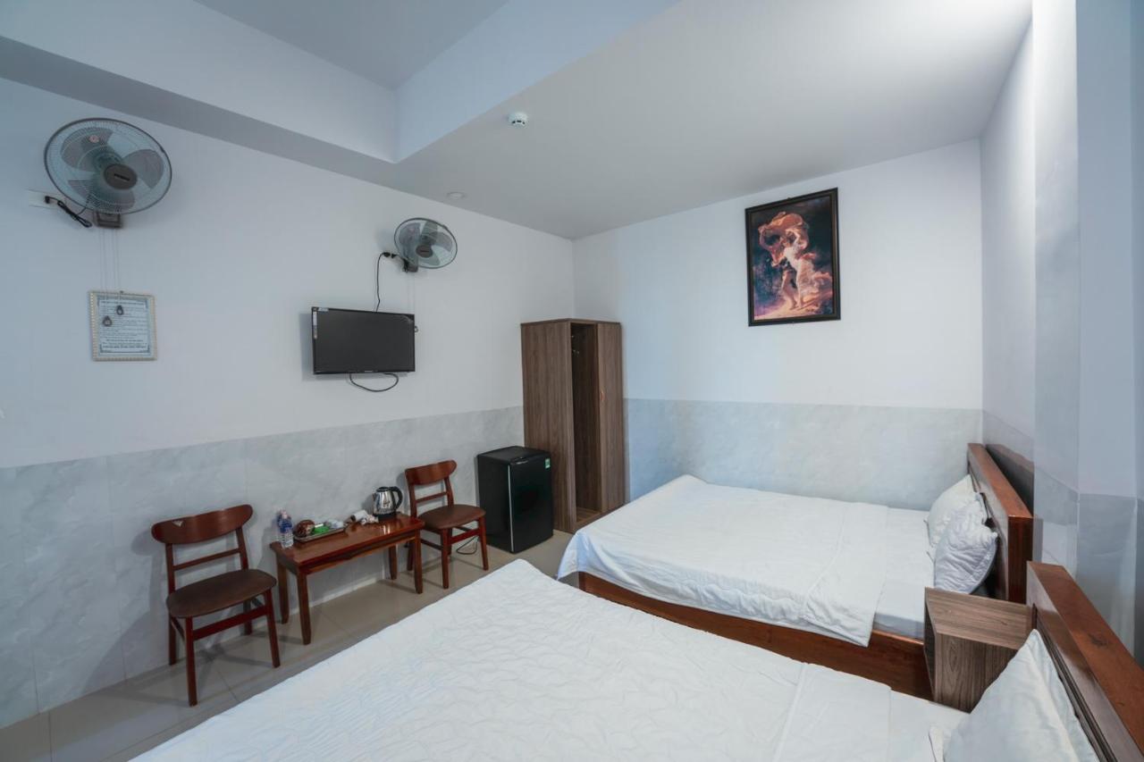Thanh Ngoc Motel Buon Ma Thuot Exterior foto
